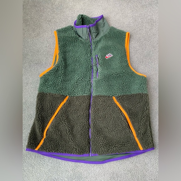 Nike Other - Nike Deep Pile Sherpa/Nylon Outerwear Vest